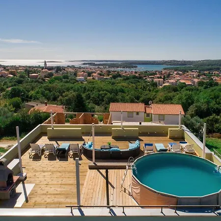 Holiday home Magic View